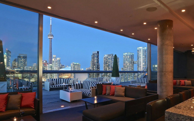 1 Hotel Toronto