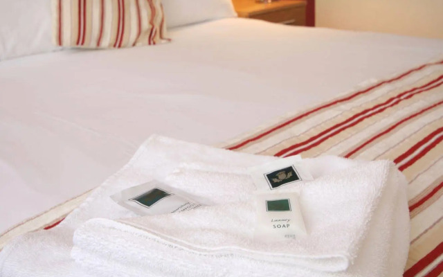 Newton Hotel