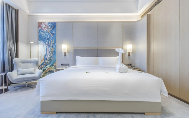 Qianhuazhou Hotel