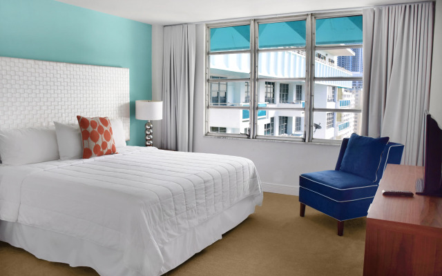 Seacoast Suites on Miami Beach