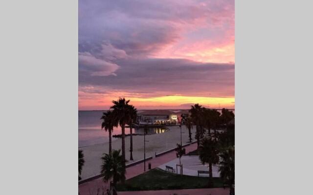 Appartement T2 vue plage Mèze proche Sète