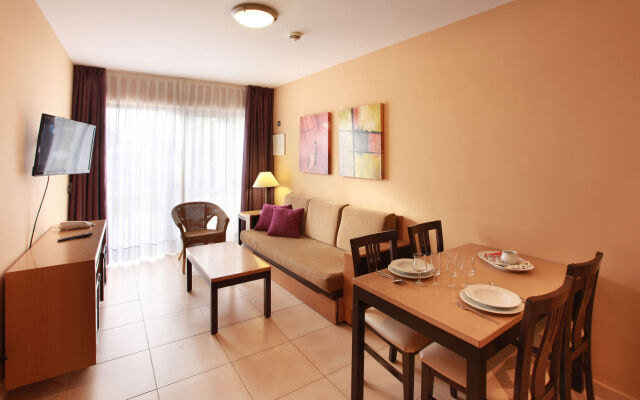 Grupotel Playa Feliz