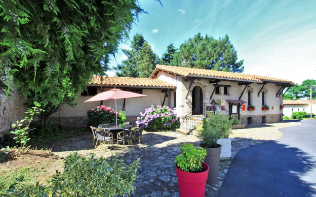 Logis Hôtel Restaurant La Chaumière