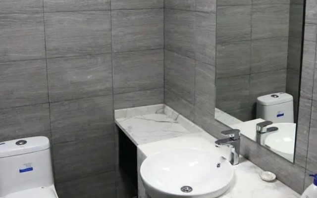 Hualian Plaza Hotel