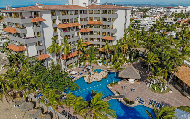 Luna Palace Hotel and Suites
