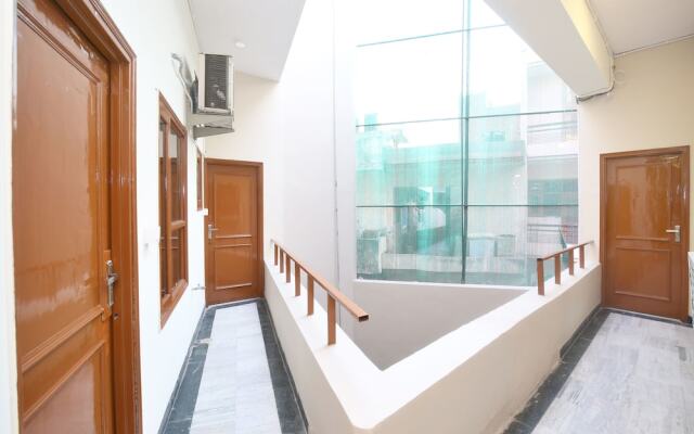OYO Flagship 14326 Hotel Moonlight