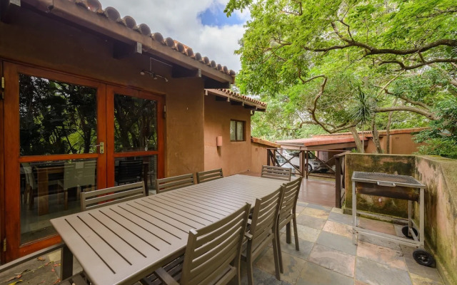 San Lameer Villa Rentals 12101