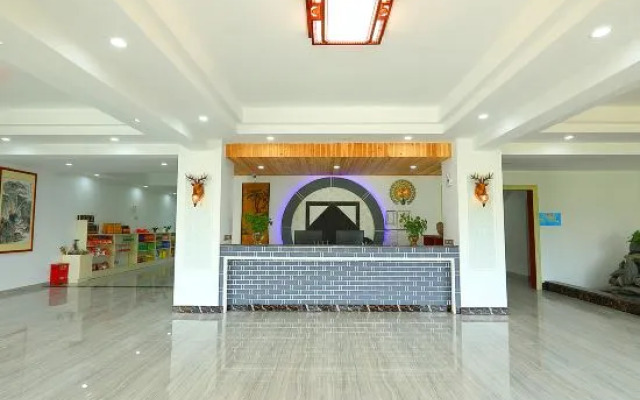 Lingtoubing Guesthouse