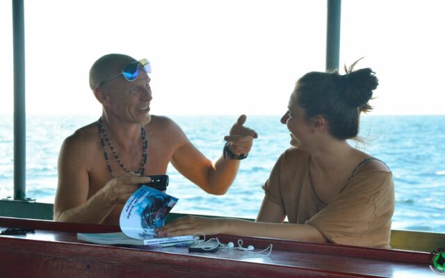 Forra Dive Resort Sunrise Beach