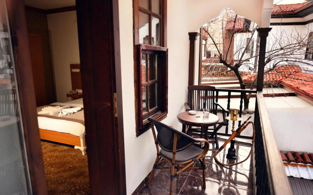 Uluhan Otel