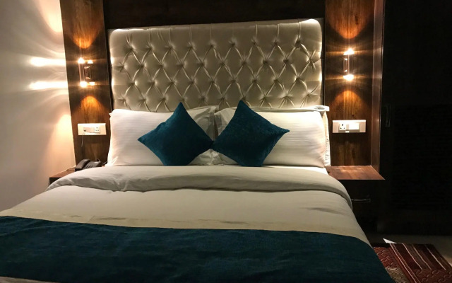 Hotel MMK