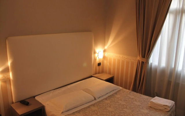 Hotel Laguna Residence