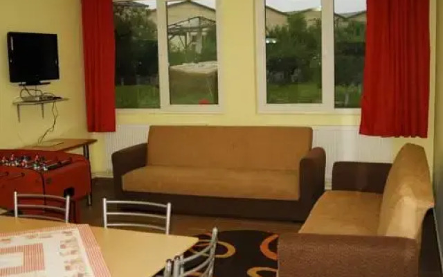 Hostel & Camping Iza