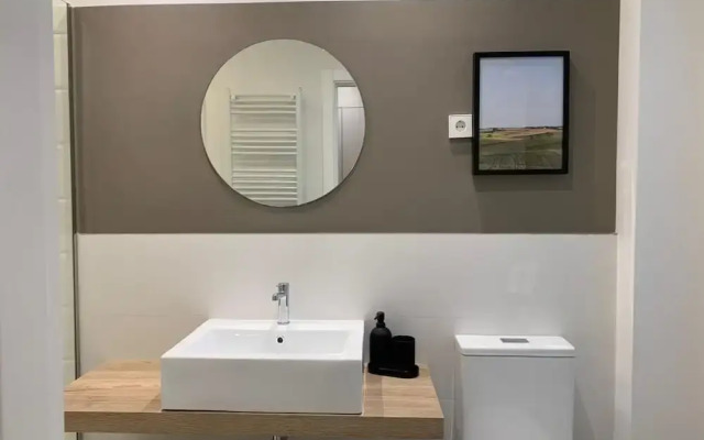 Utrera - 4 Bedrooms in Trafalgar