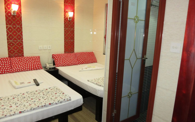 Delta Lounge – Guest Rooms – Hong Kong