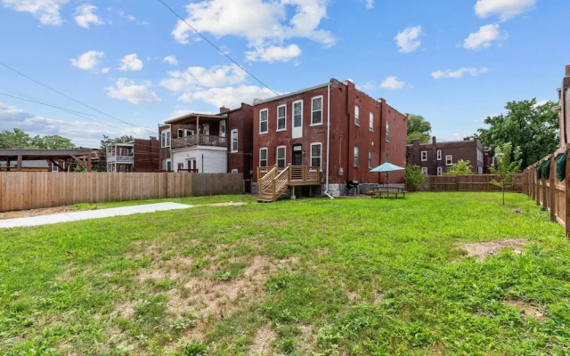 Red Brick Hideaway