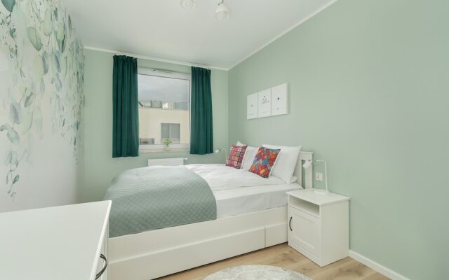 Apartment for 6 in Poznan by Renters