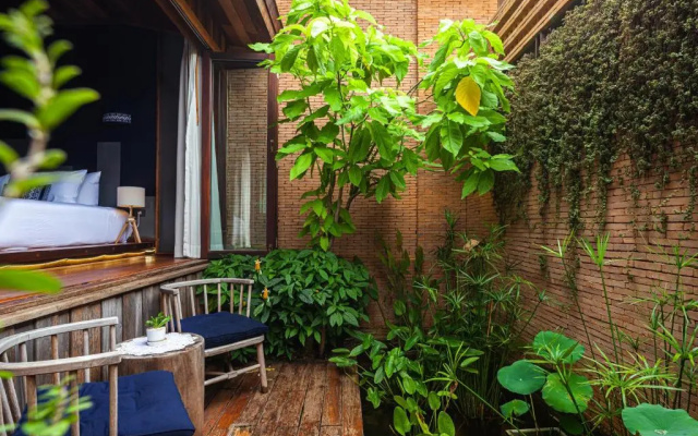 Athita The Hidden Court Chiang Saen