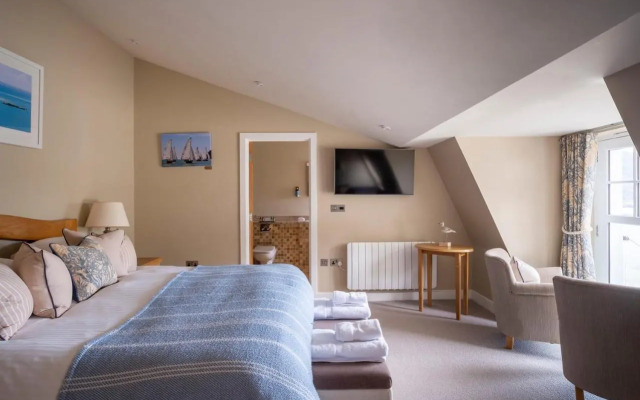 South Sands Hotel