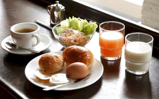 Nesthotel alt. Meguro Station