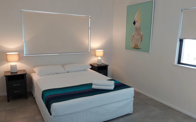 Nautilus Holiday Apartments