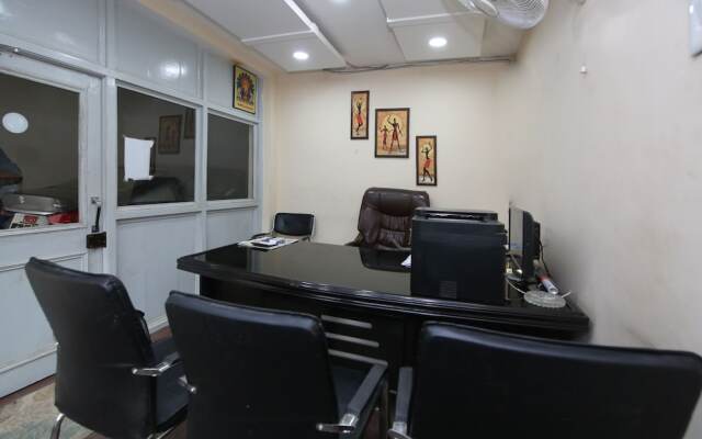 Oyo 37676 Hotel Neelkanth