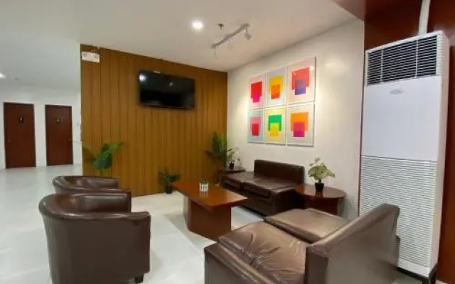 Cris Inn-Tagum