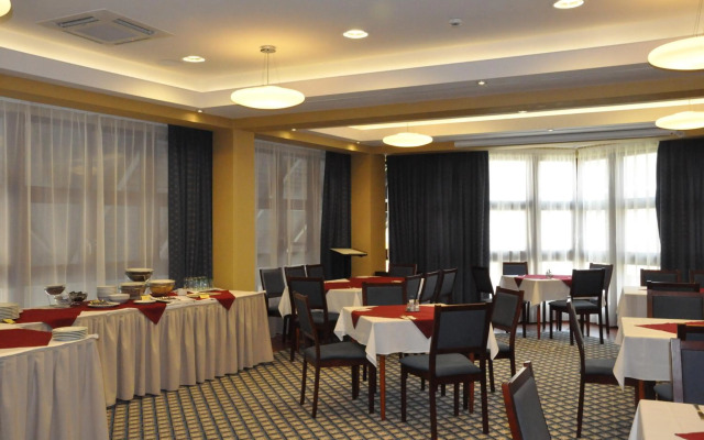 Centrum Hotel Superior