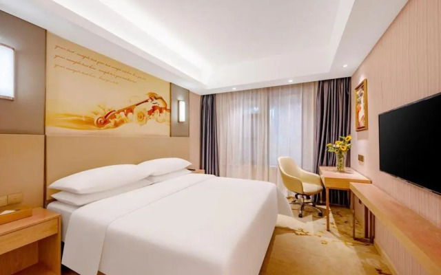 Vienna Hotel Shenzhen Huaqiangbei Branch