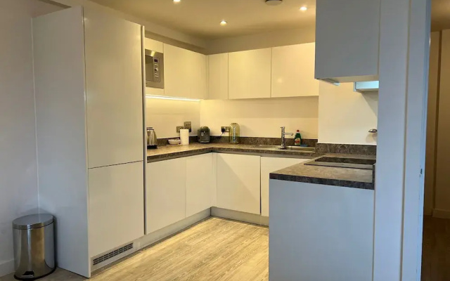 Highend 2bed Duplex Apt With Top Floor Terrace