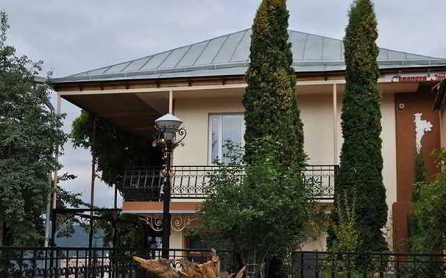 Отель Casanova Inn