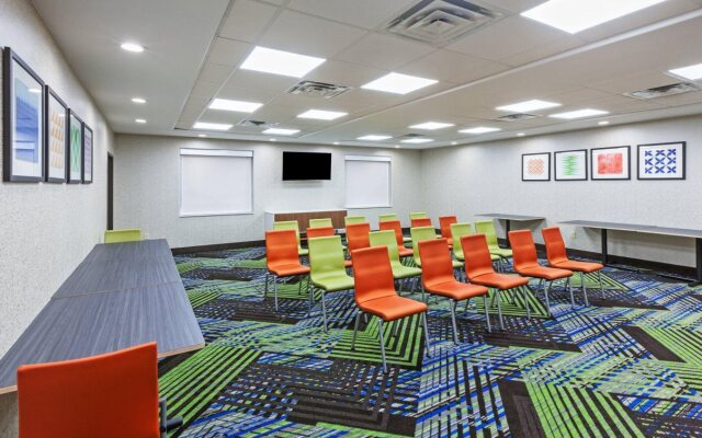 Holiday Inn Express and Suites Longview South I20 by IHG