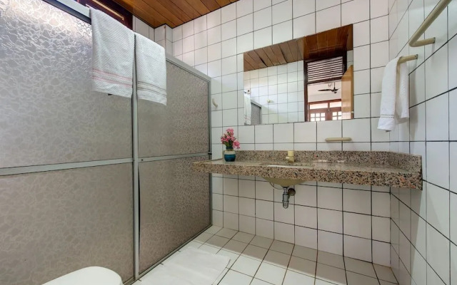 House with Hot Tub in Porto das Dunas