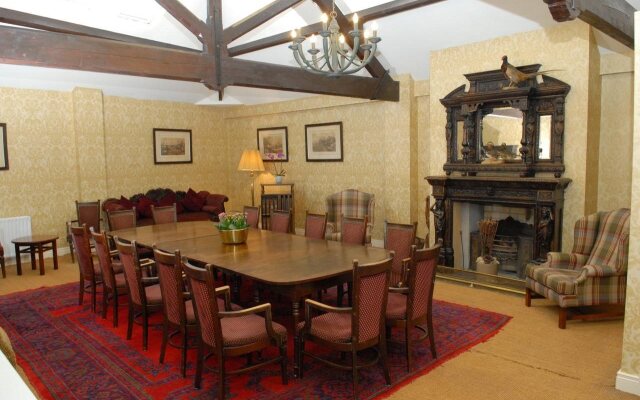 The Harbourview Hotel