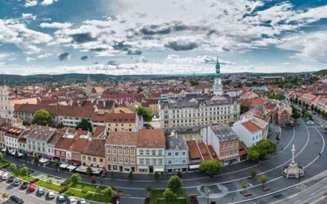 LakeLove Házikó Sopron- Erdő és tópart mellett