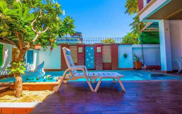 4 Bedroom Pool Villa 2  km from Walking street