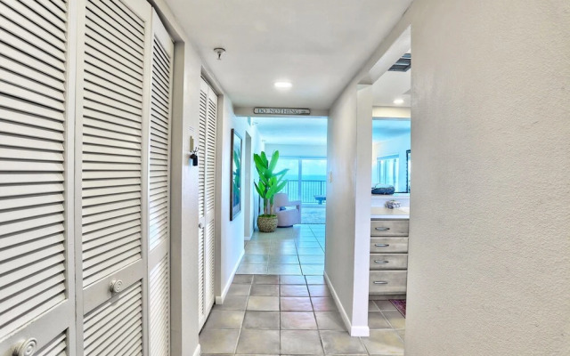Ocean Sands 1-808