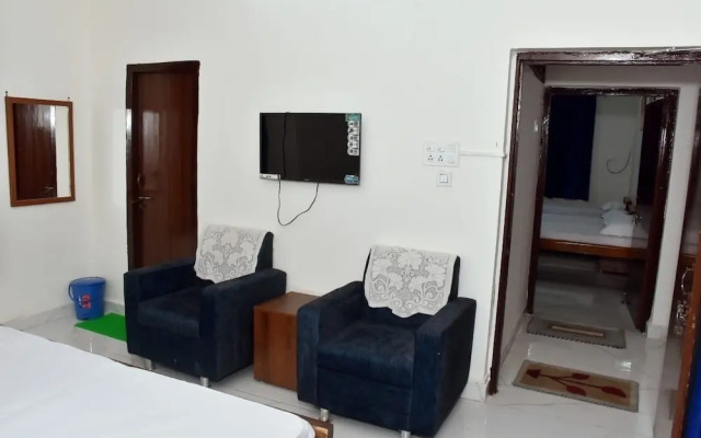 Krishnam Guest House