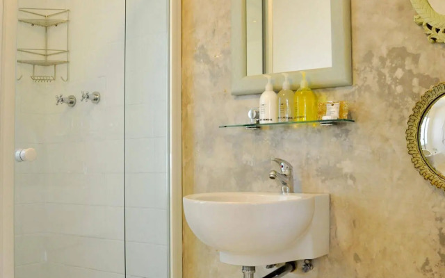 Ginnegaap Guest House