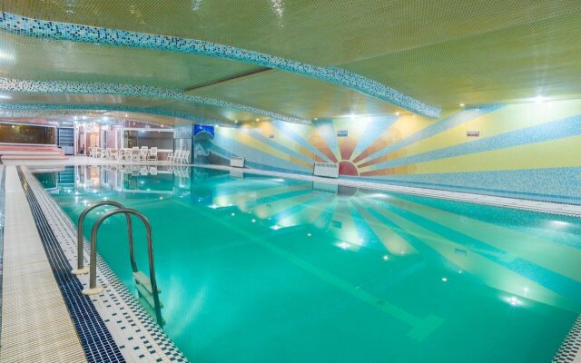 Ferdowsi International Grand Hotel
