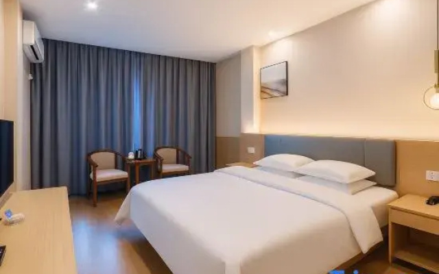 Jinhu Hotel
