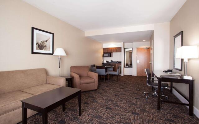 Radisson Hotel Edmonton Airport