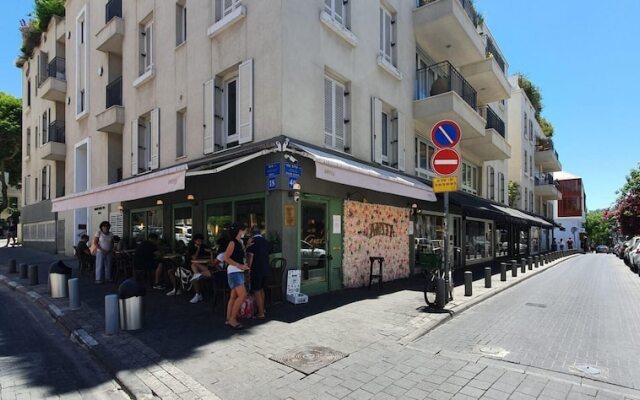 Pines Belle in Tel Aviv-yafo