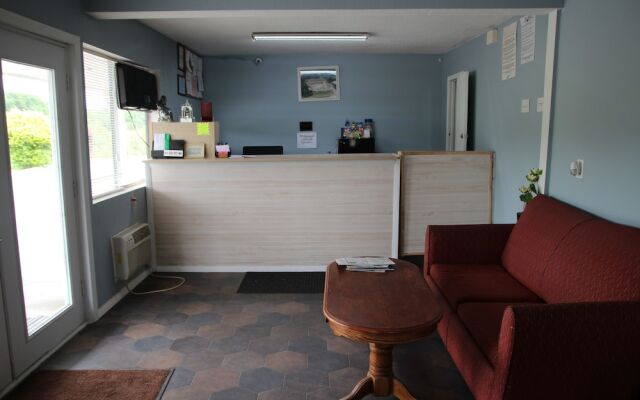 Frontier Motel
