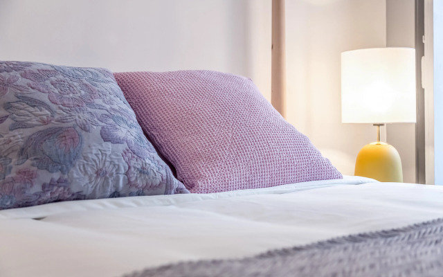 RomanticHome at Alfama's Heart