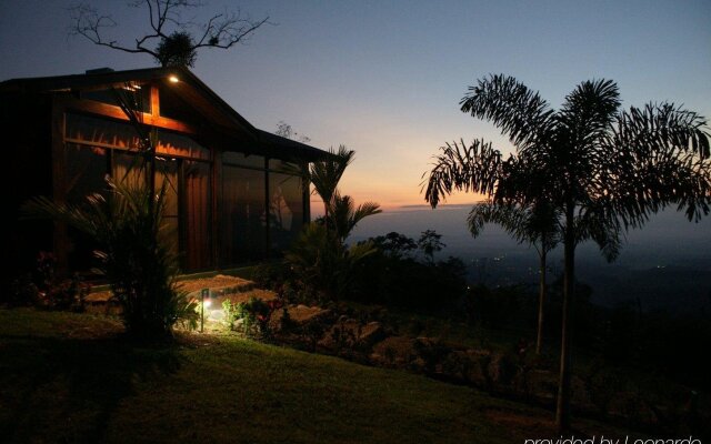 Arenal Waterfall Lodge