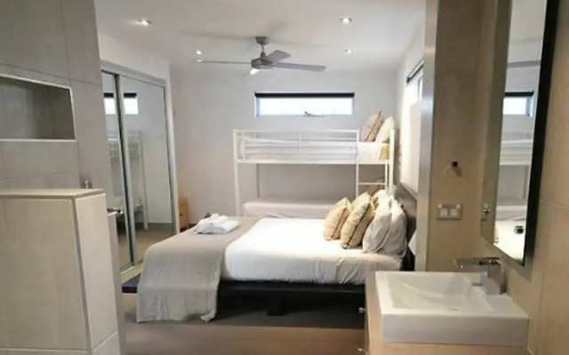 Alex Beach House