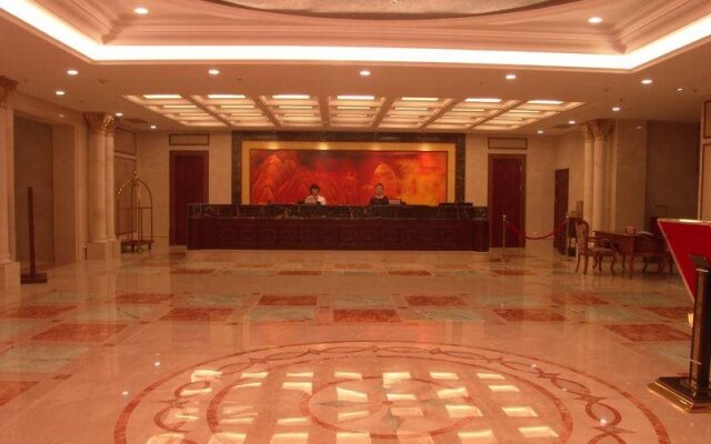 Huaneng & Cyts Holiday