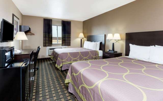 Super 8 by Wyndham Springfield East