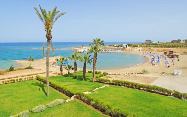 Mirella Paralimni in Paralimni